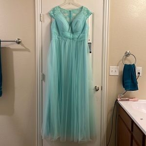 Bridesmaid/prom dress